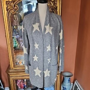 Brodie Cashmere Gray and Cream Star Cardigan